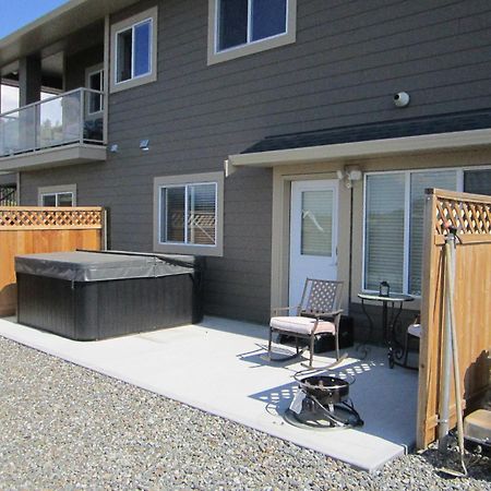 WineDownHere - Lic. 75806 Kelowna Zimmer foto